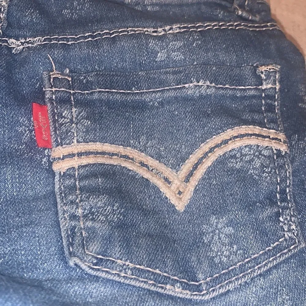 Little girls Levi shorts